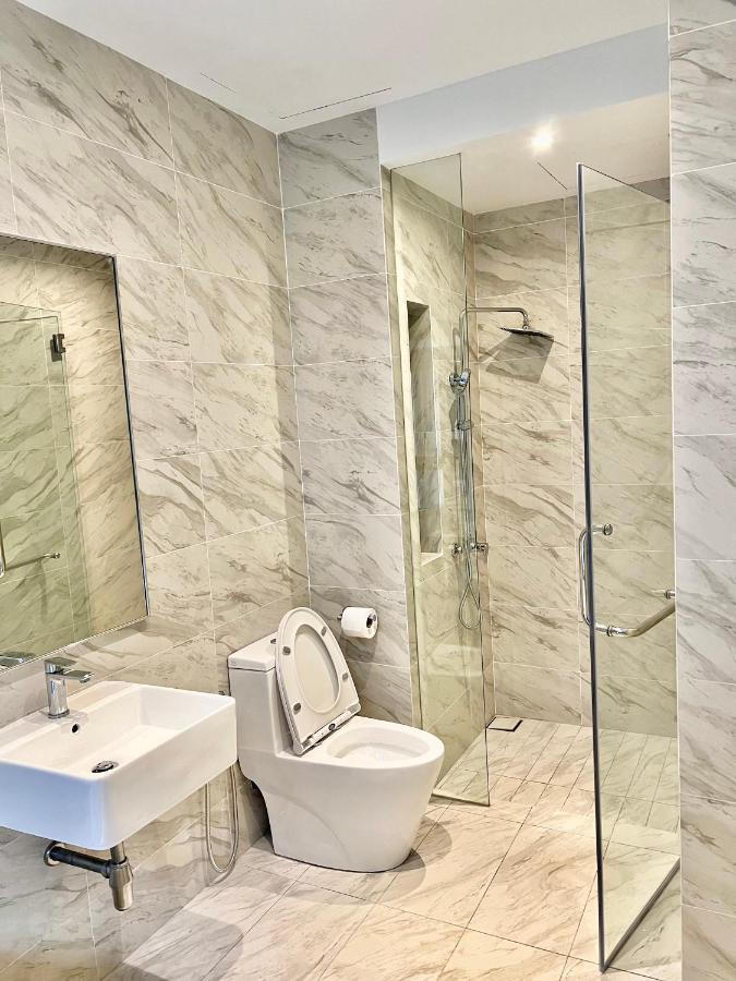Imperio Residences Private Bathtub Or Jacuzzi By Nestcove Malacca Exterior foto