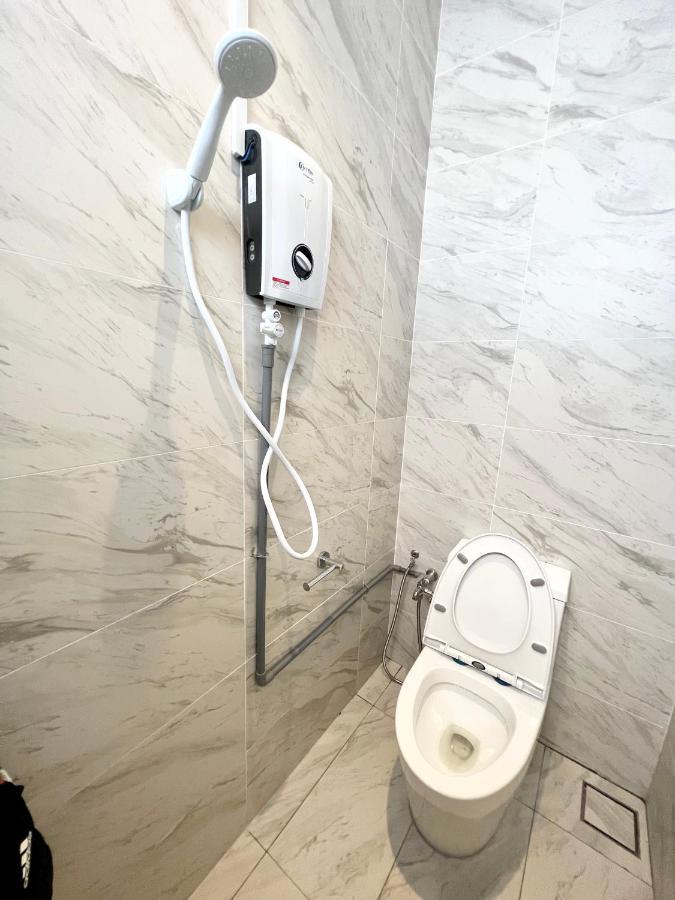 Imperio Residences Private Bathtub Or Jacuzzi By Nestcove Malacca Exterior foto